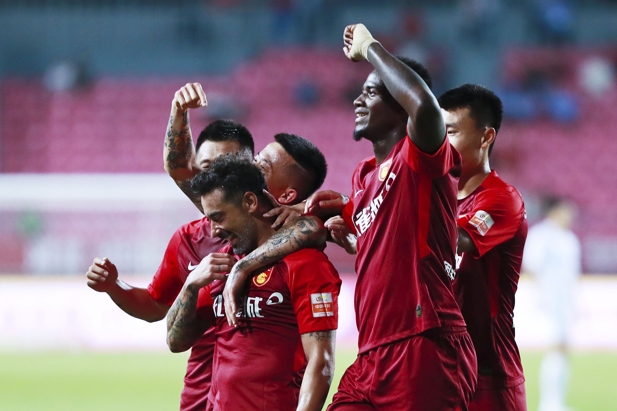 BIG EQUIPA 荣获 ESL Impact League 第8季冠军